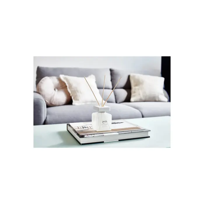 Ipuro White Lily