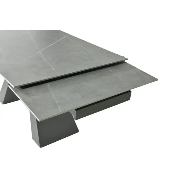ARMOR Dining Table