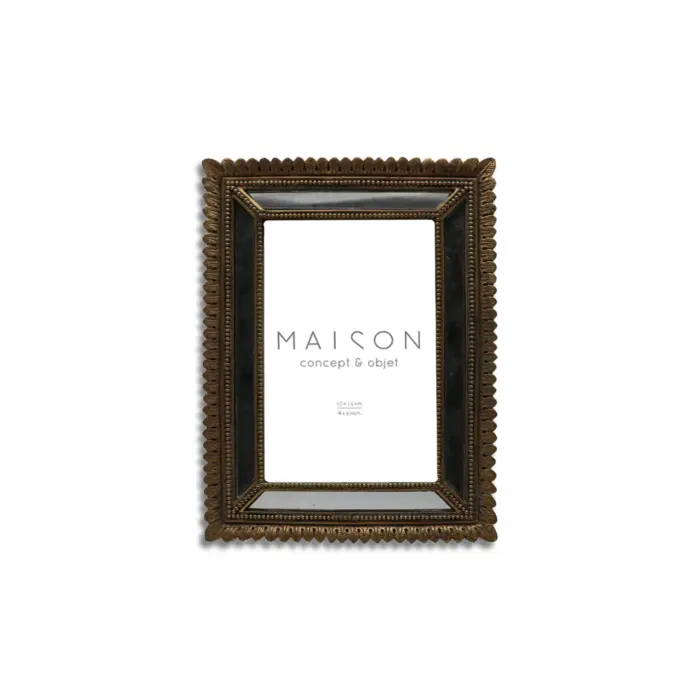 Gizzel Photo Frame