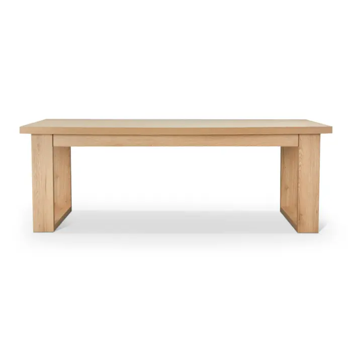 Saphyra Dining Table