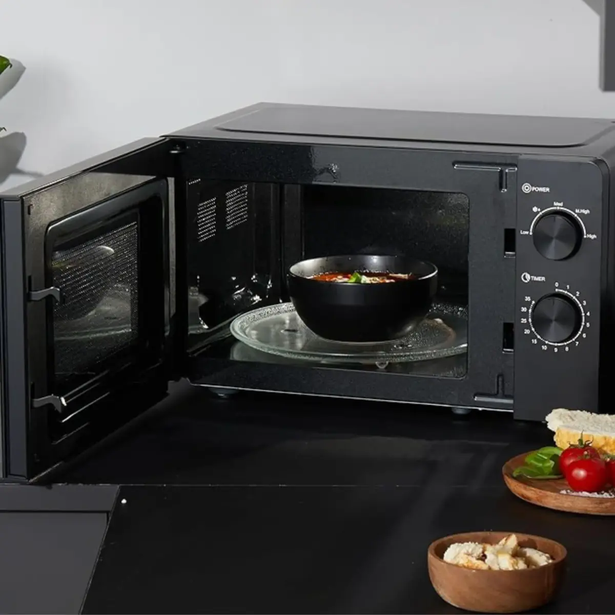Salter Microwave