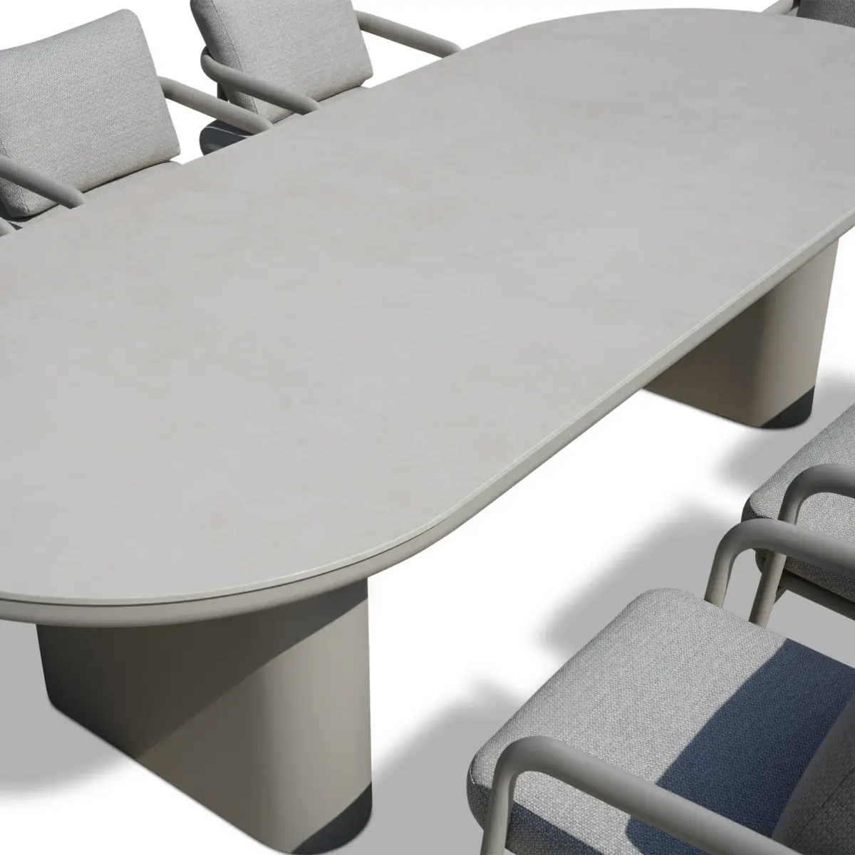 PINNIALE Outdoor Dining Set