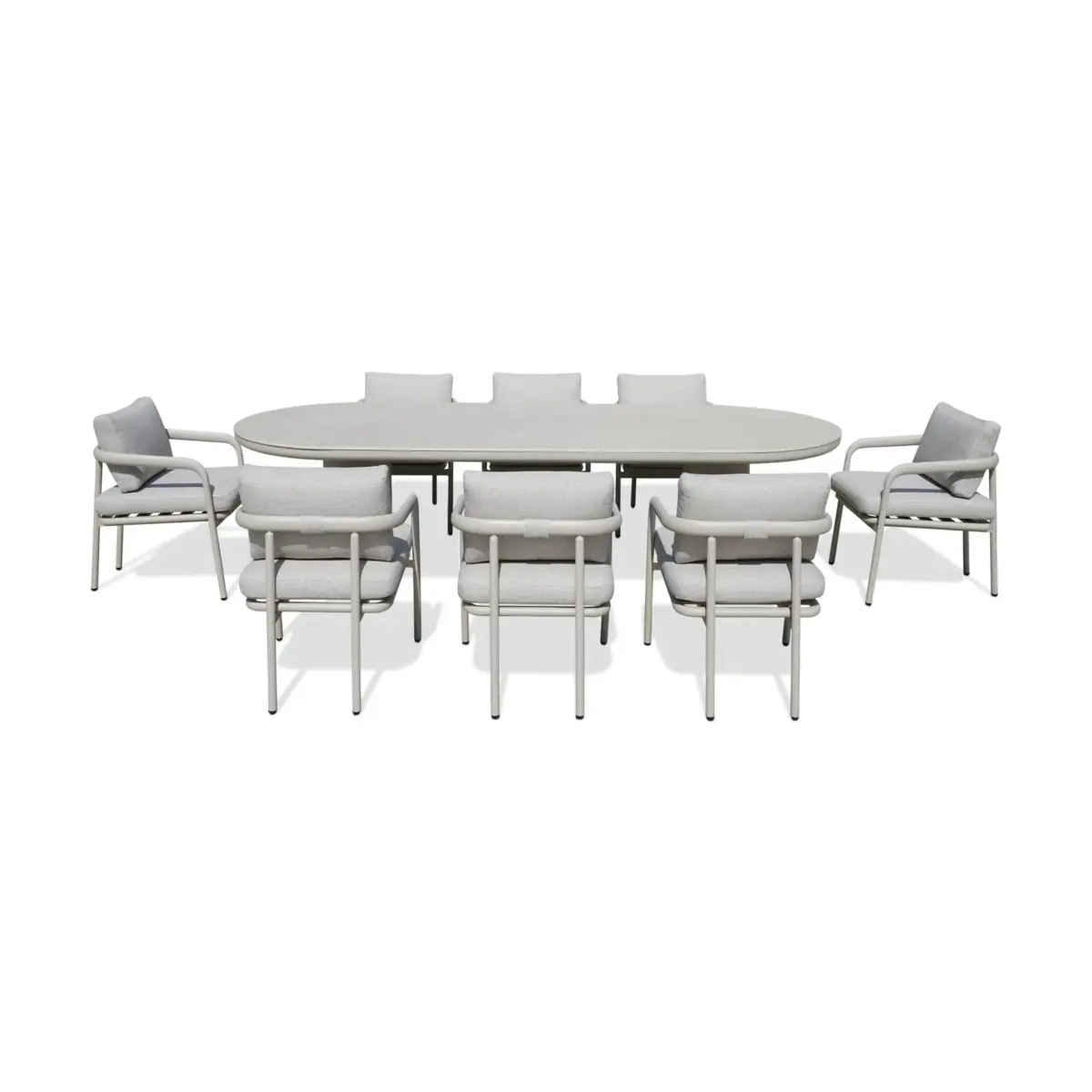 PINNIALE Outdoor Dining Set