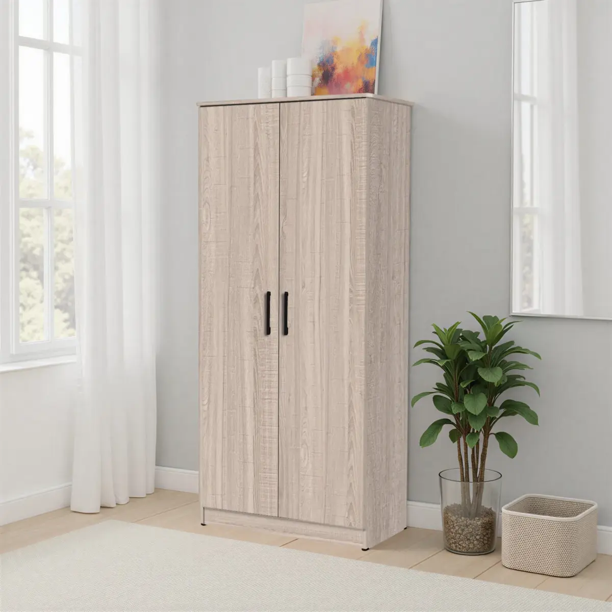 CECILIAN Wardrobe