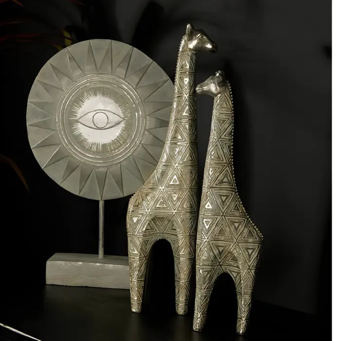 Giraffe Decor Pair