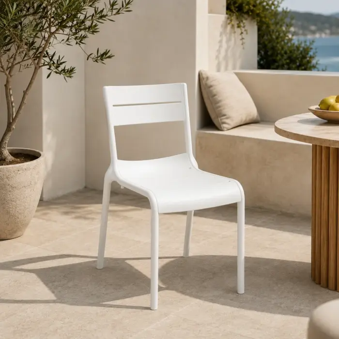 BRIKI Outdoor Chair