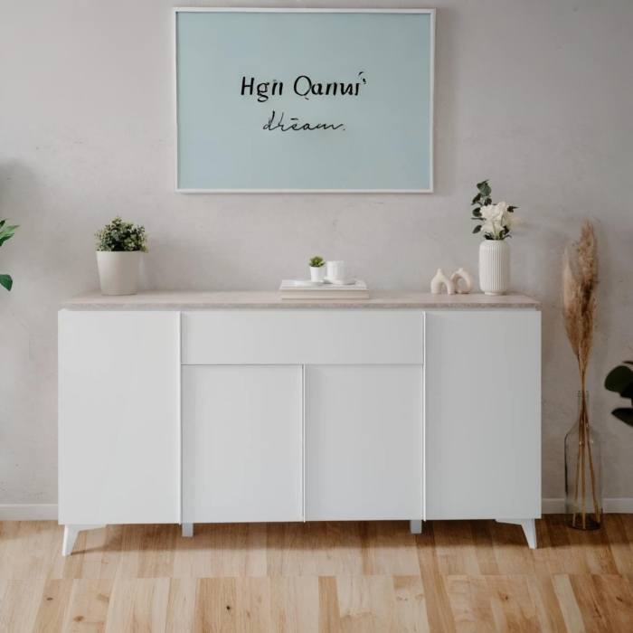 BETRIX Sideboard