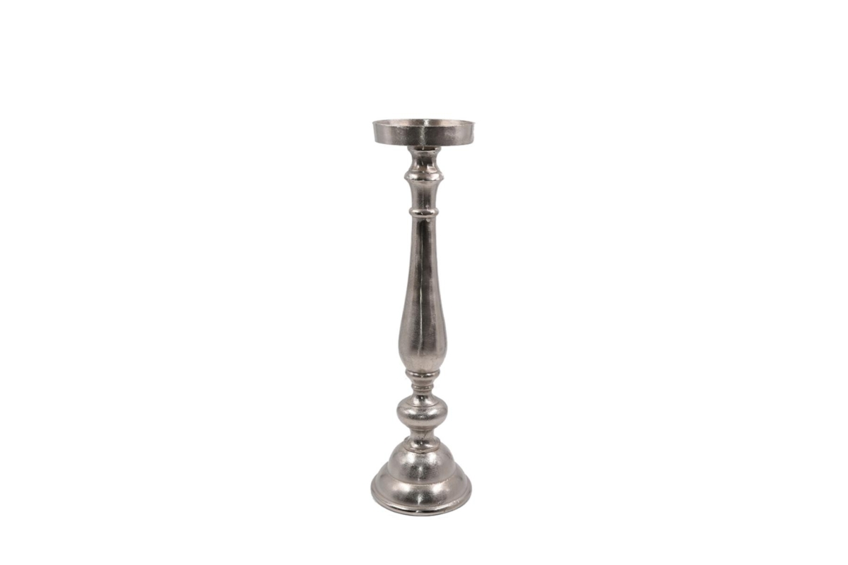 Ionas Candle Holder