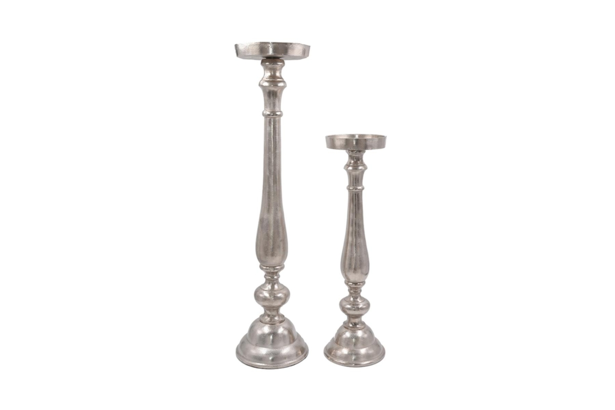 Ionas Candle Holder