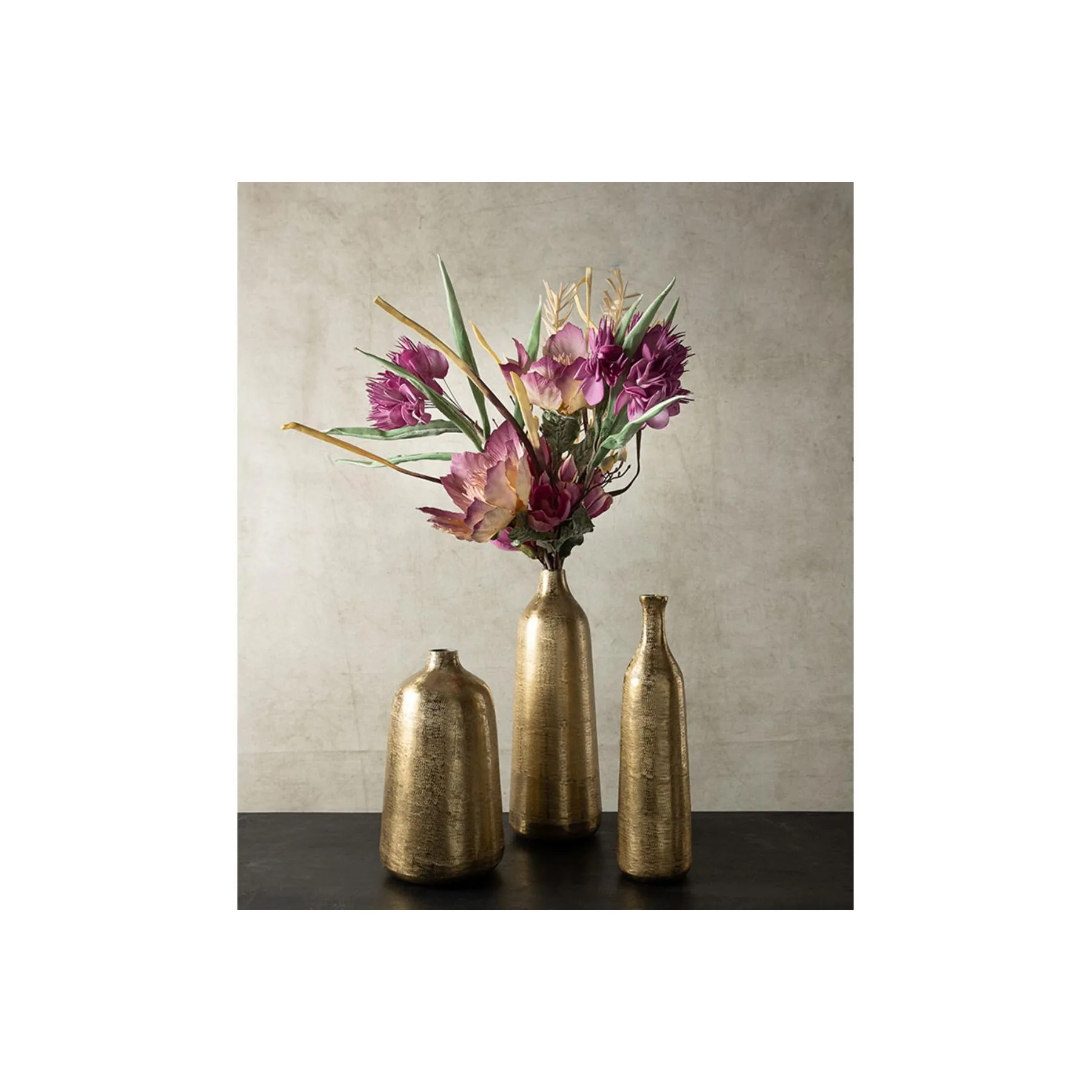Four Day Dazzle 38CM Bottle Gold