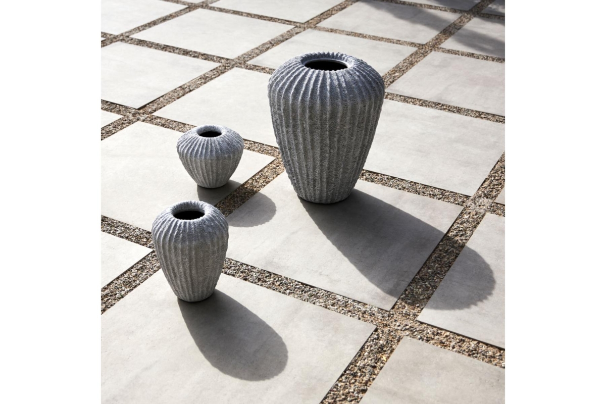 Rambler Vase Stone Ivory