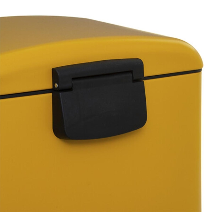 Ariane Dustbin