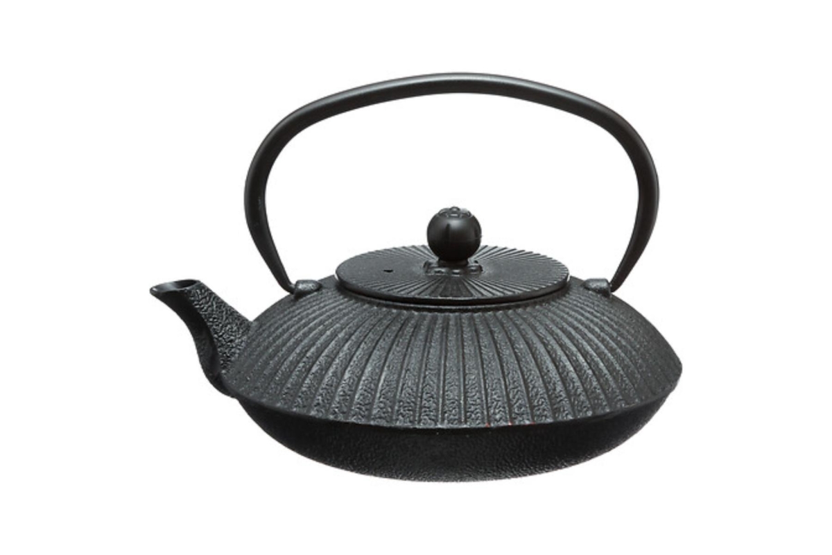 140619.jpg Garden Cast Iron Teapot