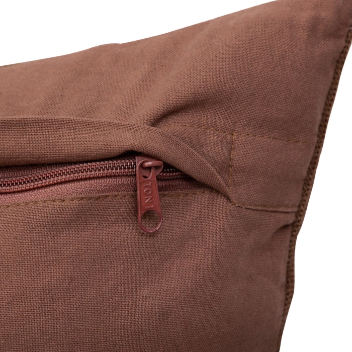 Cush Embroidered Brown 45x45