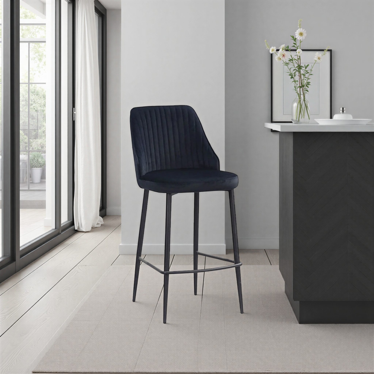 LIMUN Bar Stool