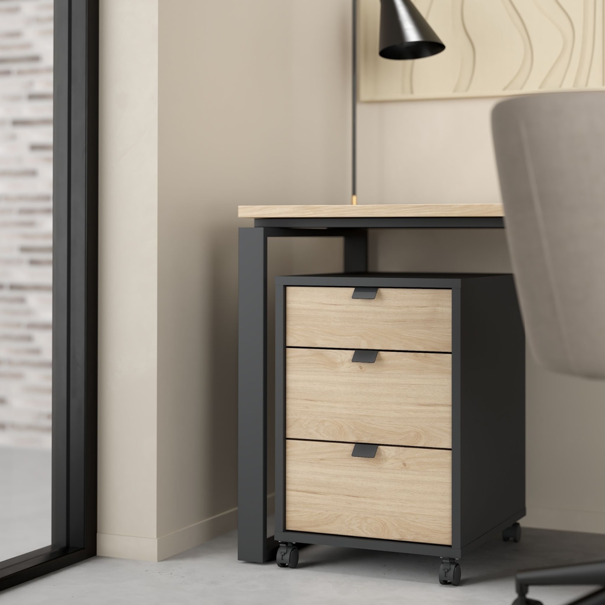 SIGN Chest Of Drawer