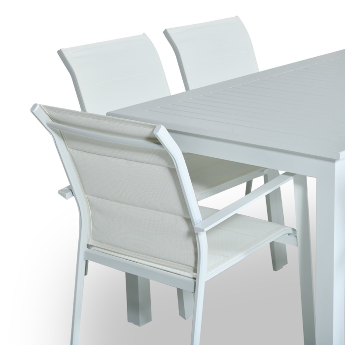 TRAYS Outdoor Dining Set