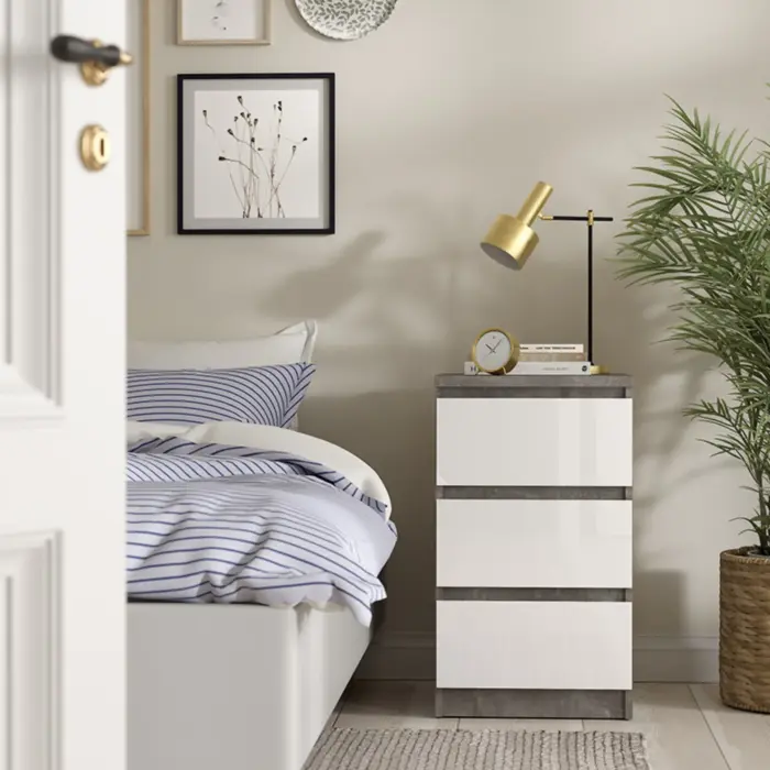 76237GXUU.webp NAIA Nightstand