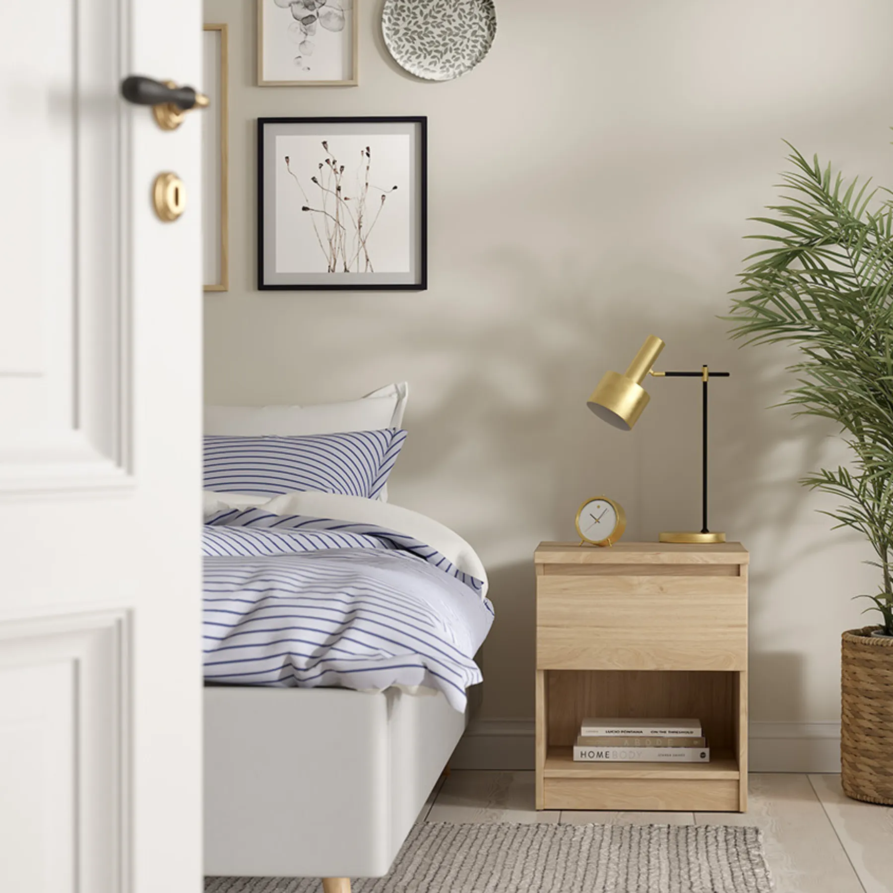 Four Day NAIA Nightstand
