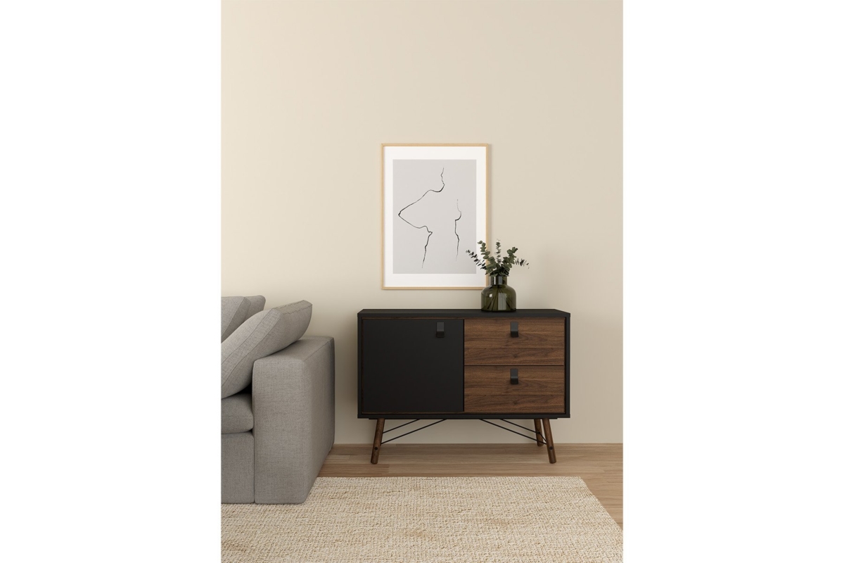 DELISSH Sideboard
