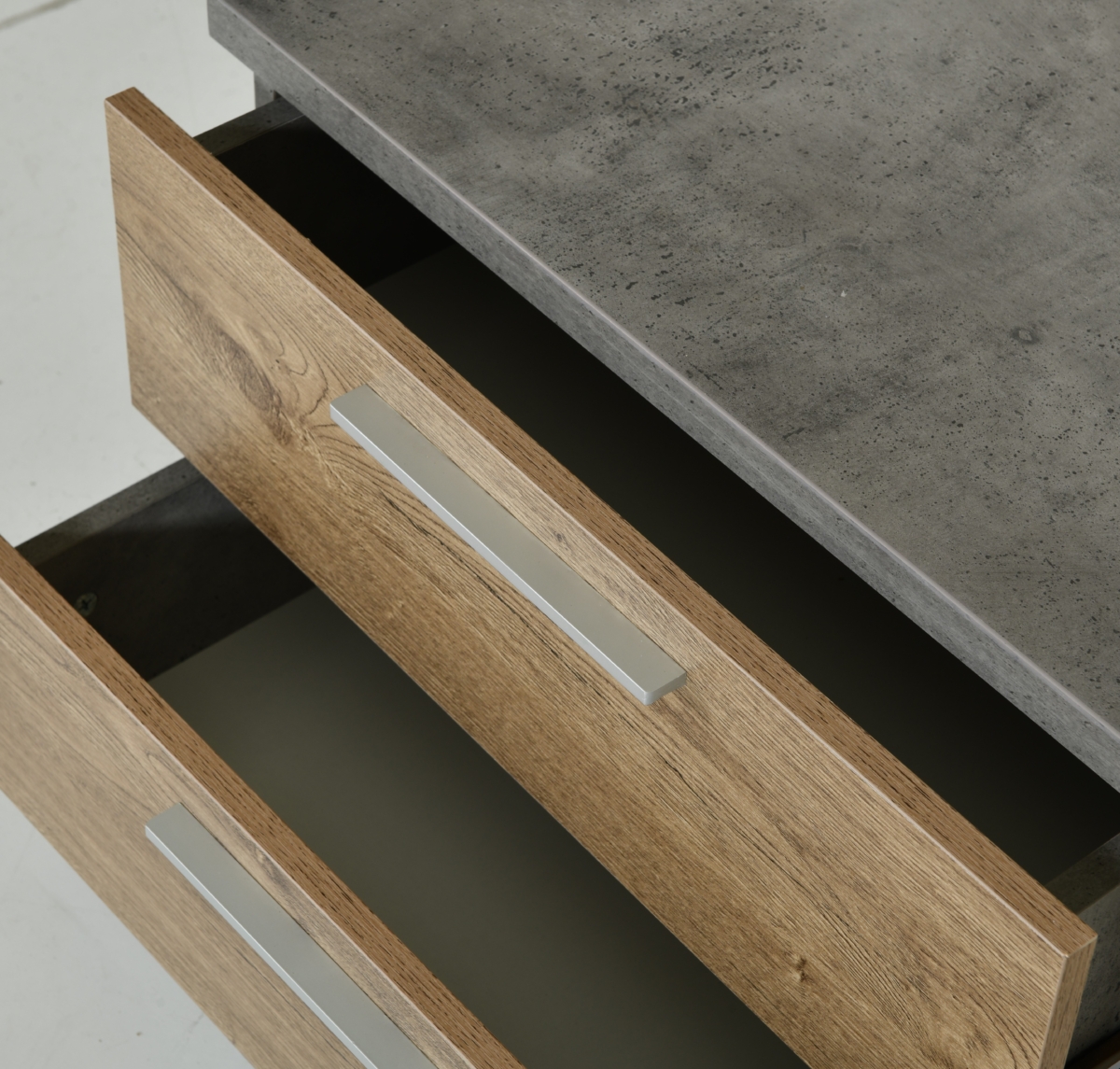 A2062 NSTAND CMN+OAK (2) TEMPLA Nightstand