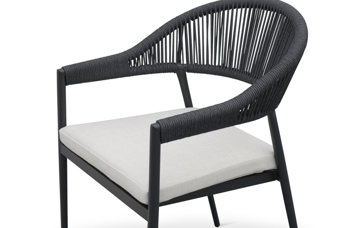 SOLARIA Outdoor Chair