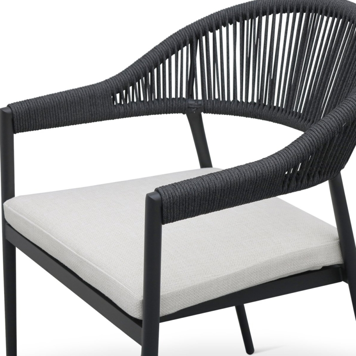 SOLARIA Outdoor Chair