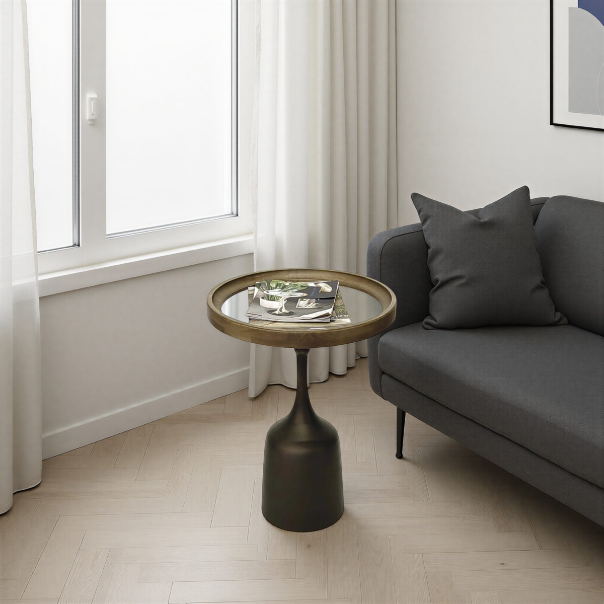Cupachino Side Table