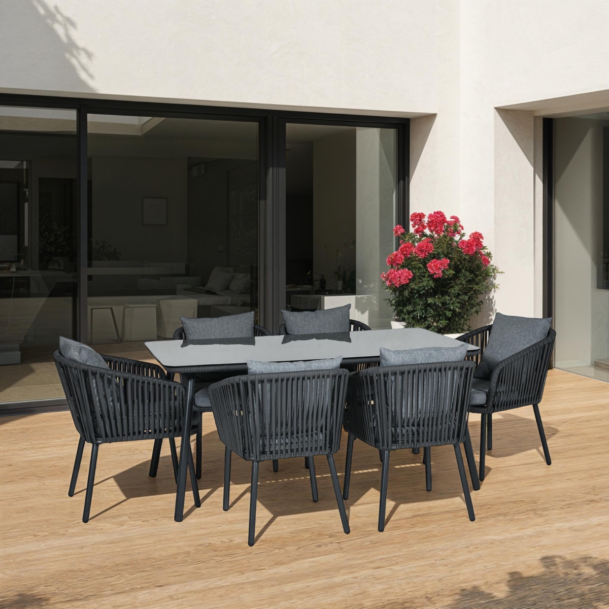 MAUI Outdoor Dining Set