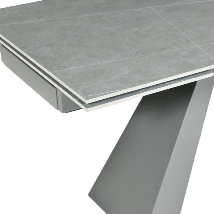 ARMOR Dining Table