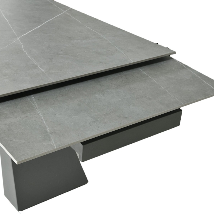 ARMOR Dining Table