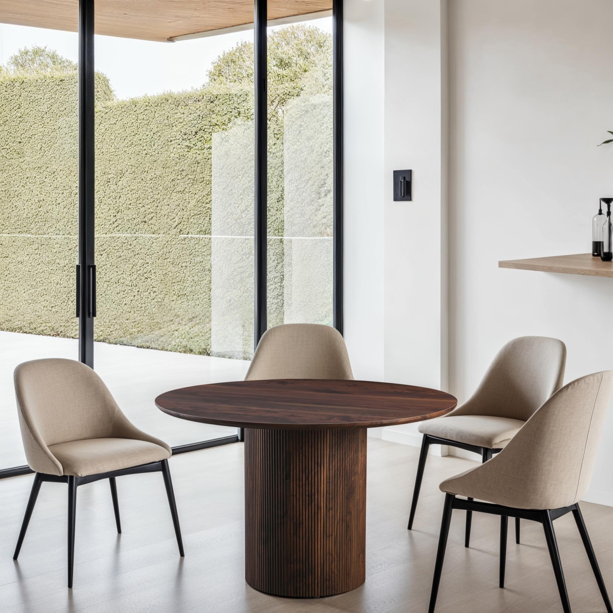 SABI Dining Table