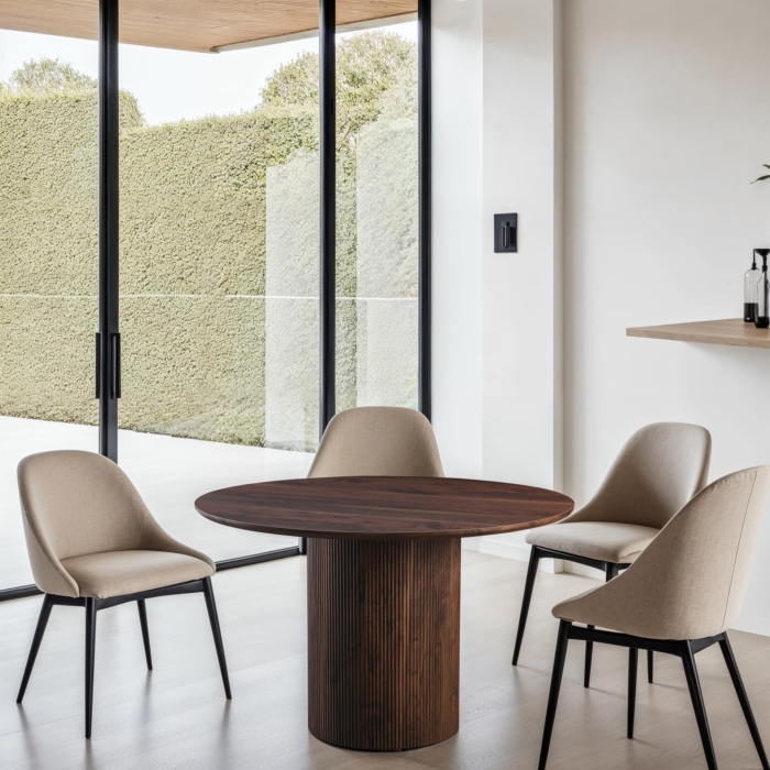 SABI Dining Table