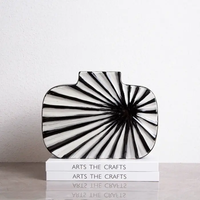 FA-D2099B2.webp Shell Grain Vase