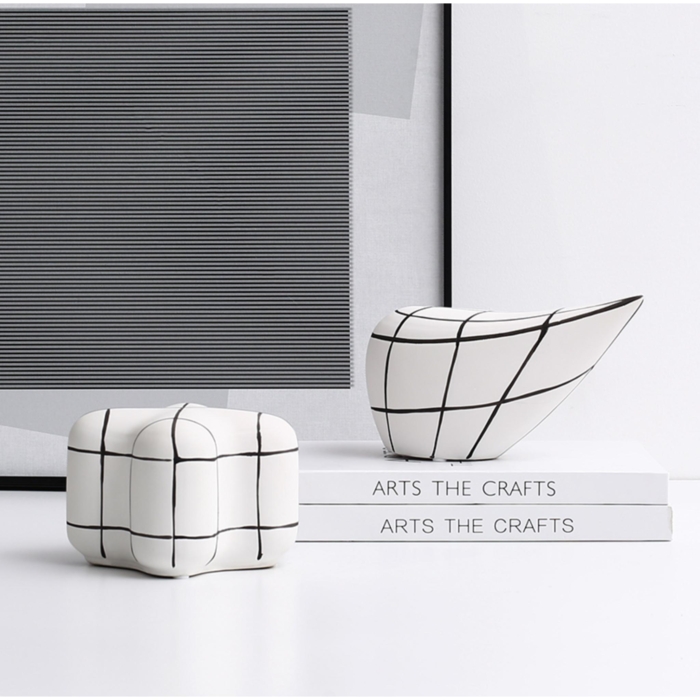FA-D21098A-7.jpg White Line Ornament A