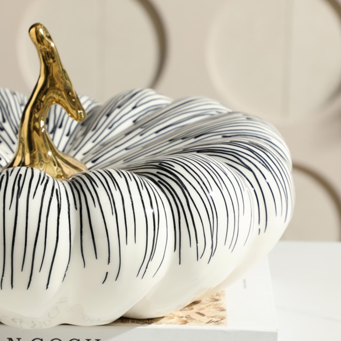 Line Pumpkin B
