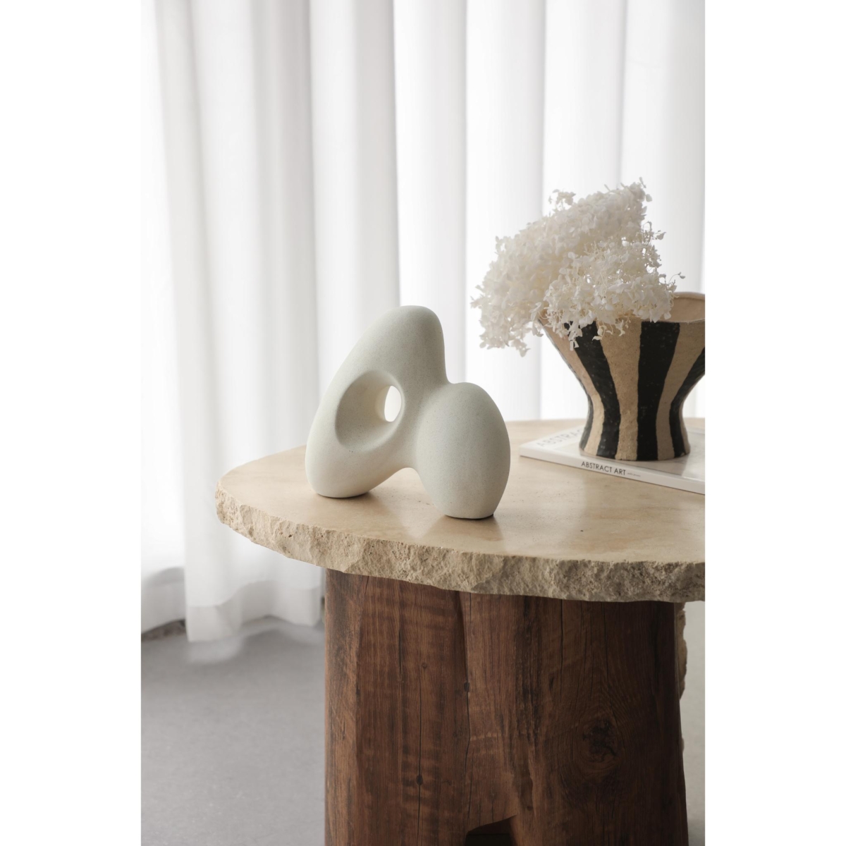 FD-D25009-1.jpg Ceramic Leaning Ornament