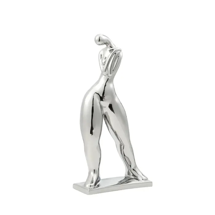 FD-D25038.webp Confident Women Ornament