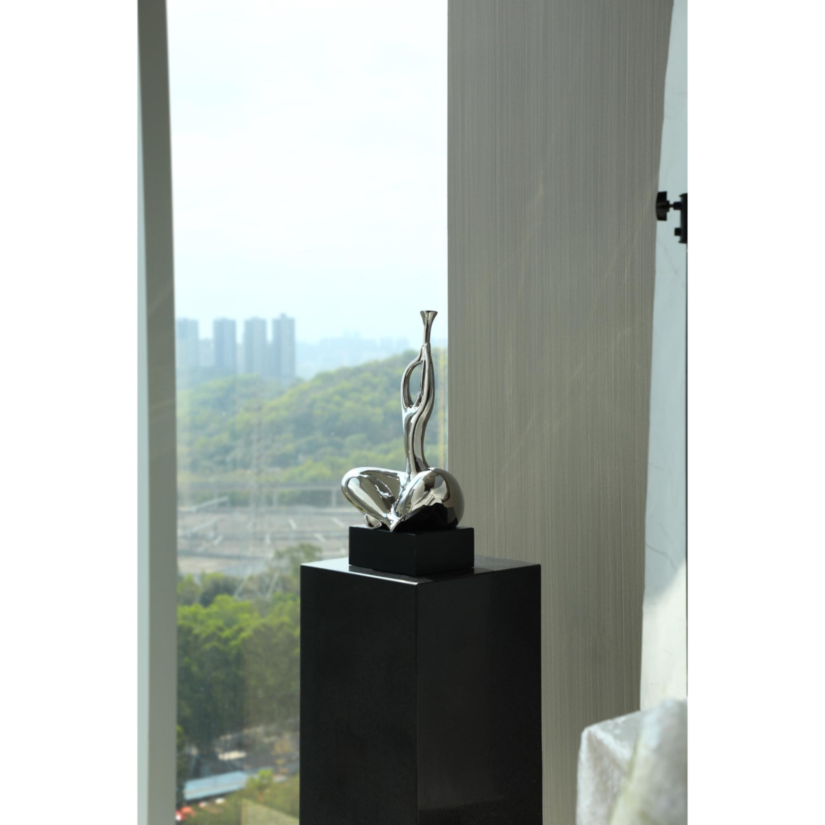 Flutist Figurine