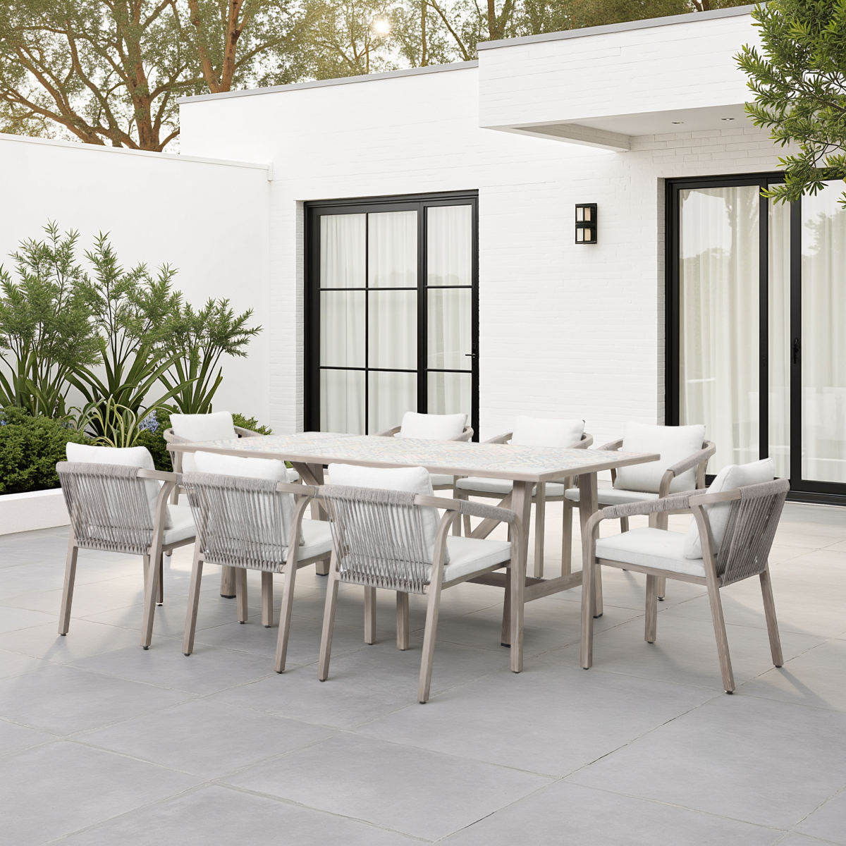 ISSA Outdoor Dining Set