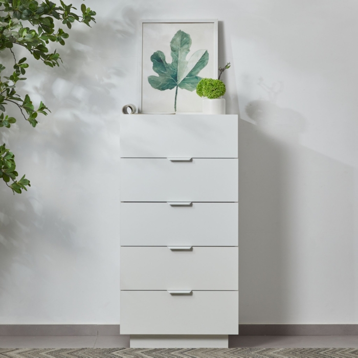 CLOSIA Chest Of Drawer