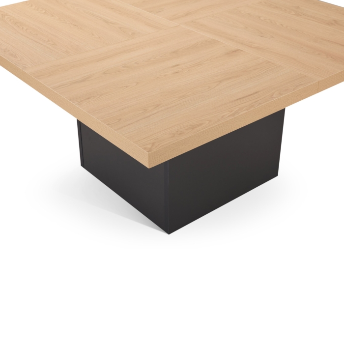 DINING Table Oak7055