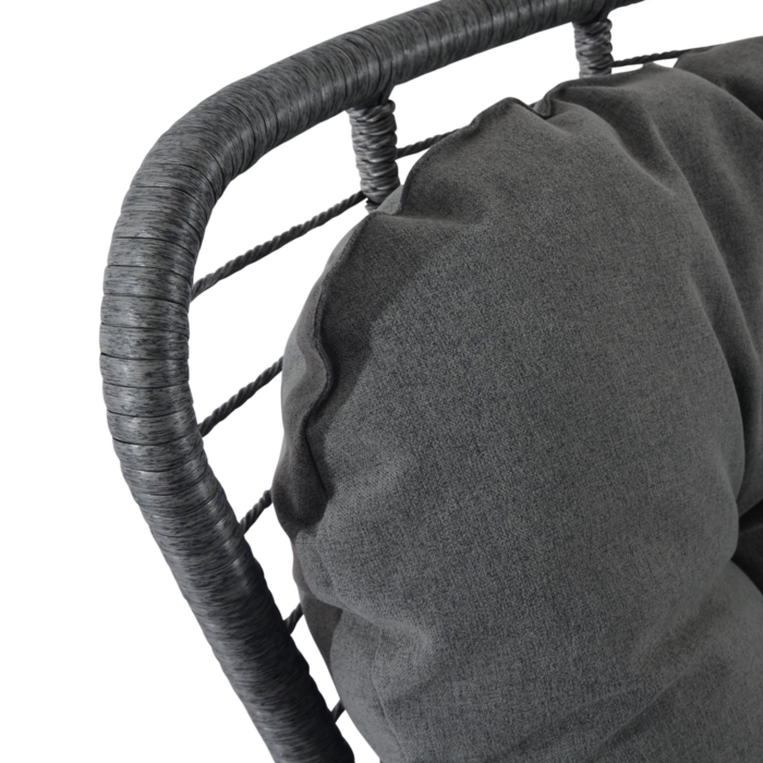 Dizzin Swivel Chair