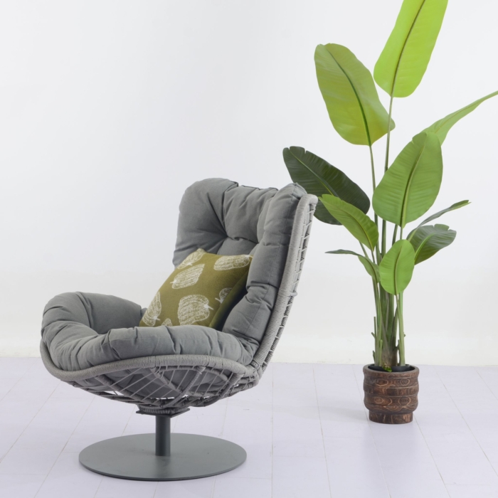 Dizzin Swivel Chair