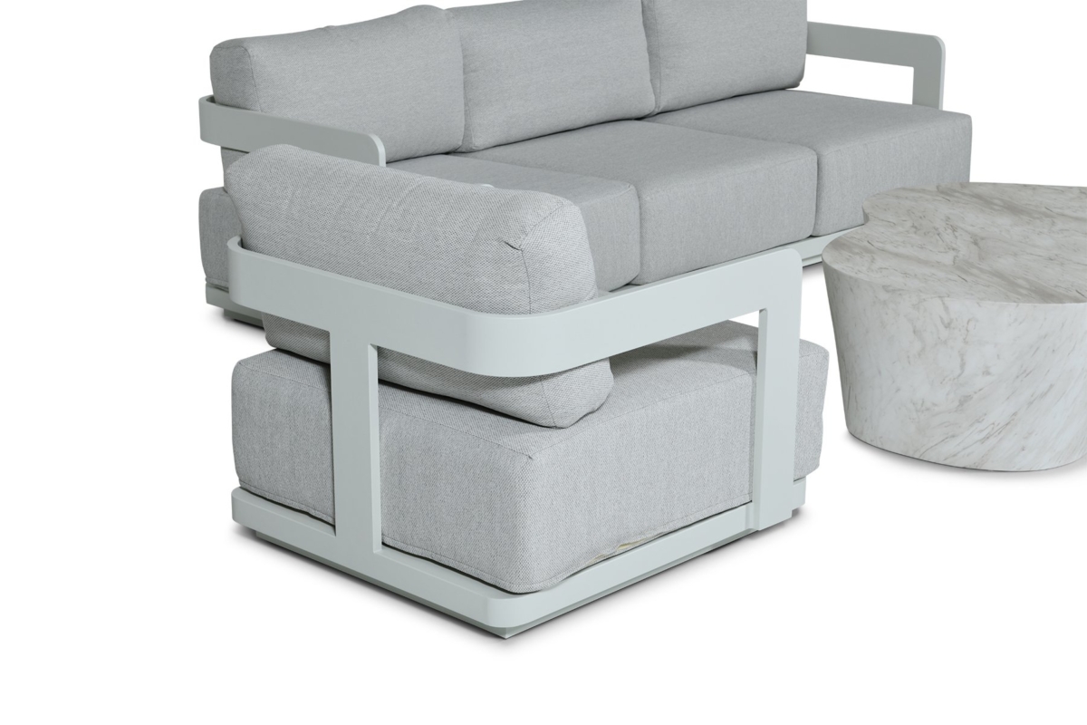 PORTSIDE Outdoor Lounge Set