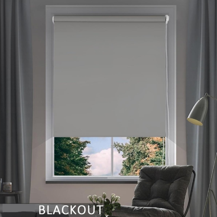 BLACKOUT ROLLER BLIND120X240GR