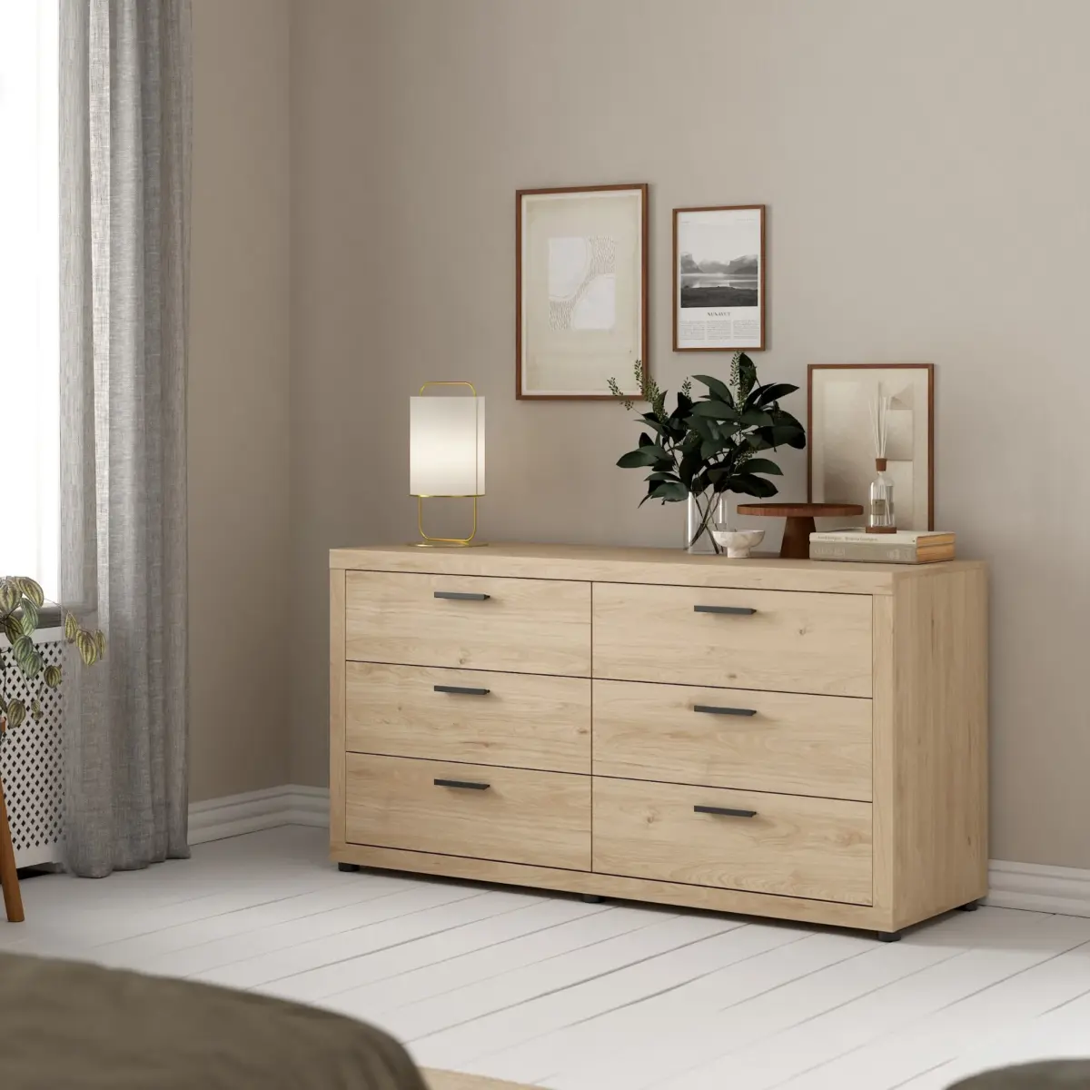 MIRA Dresser