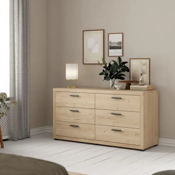 MIRA Dresser