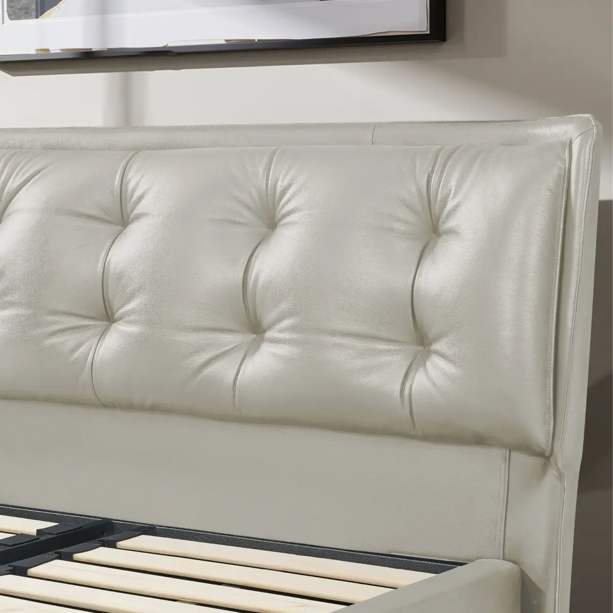 5.5FT BED TAUPE PU