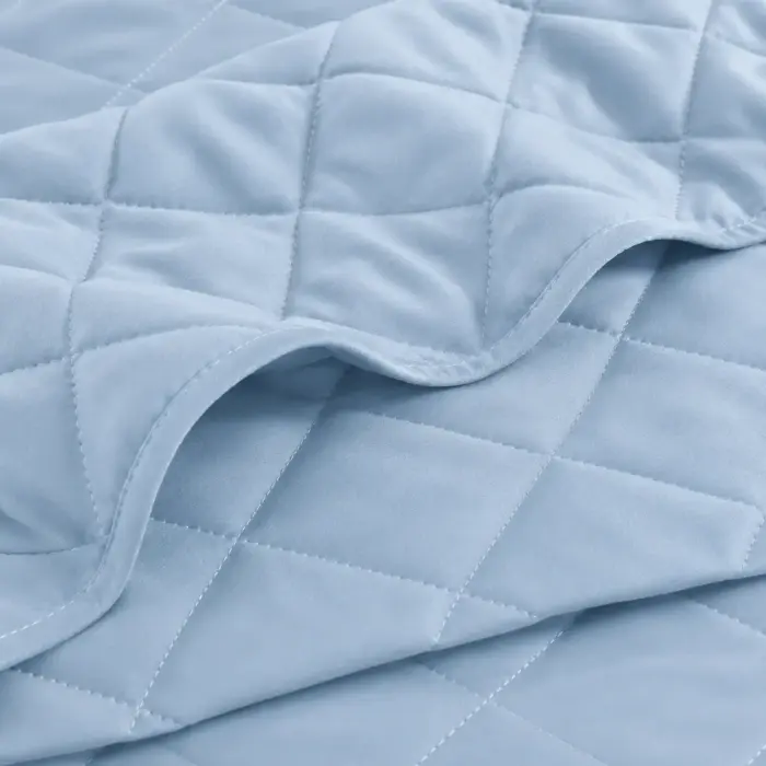 B0780, B0782, B0784 PIC 2 Bedspread 180 × 240 cm